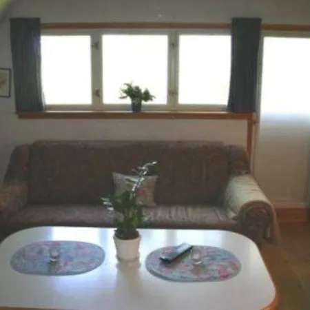 Tarskov Molle Anna's & Holidayapartments Hotel *