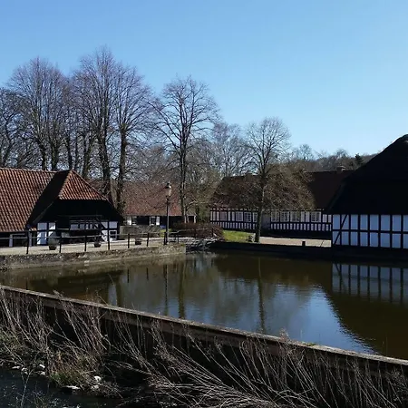 Tarskov Molle - Anna's Bed & Breakfast & Holidayapartments * Aarhus