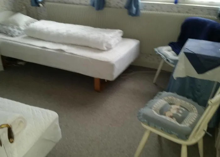 Tarskov Molle Anna's & Holidayapartments فندق